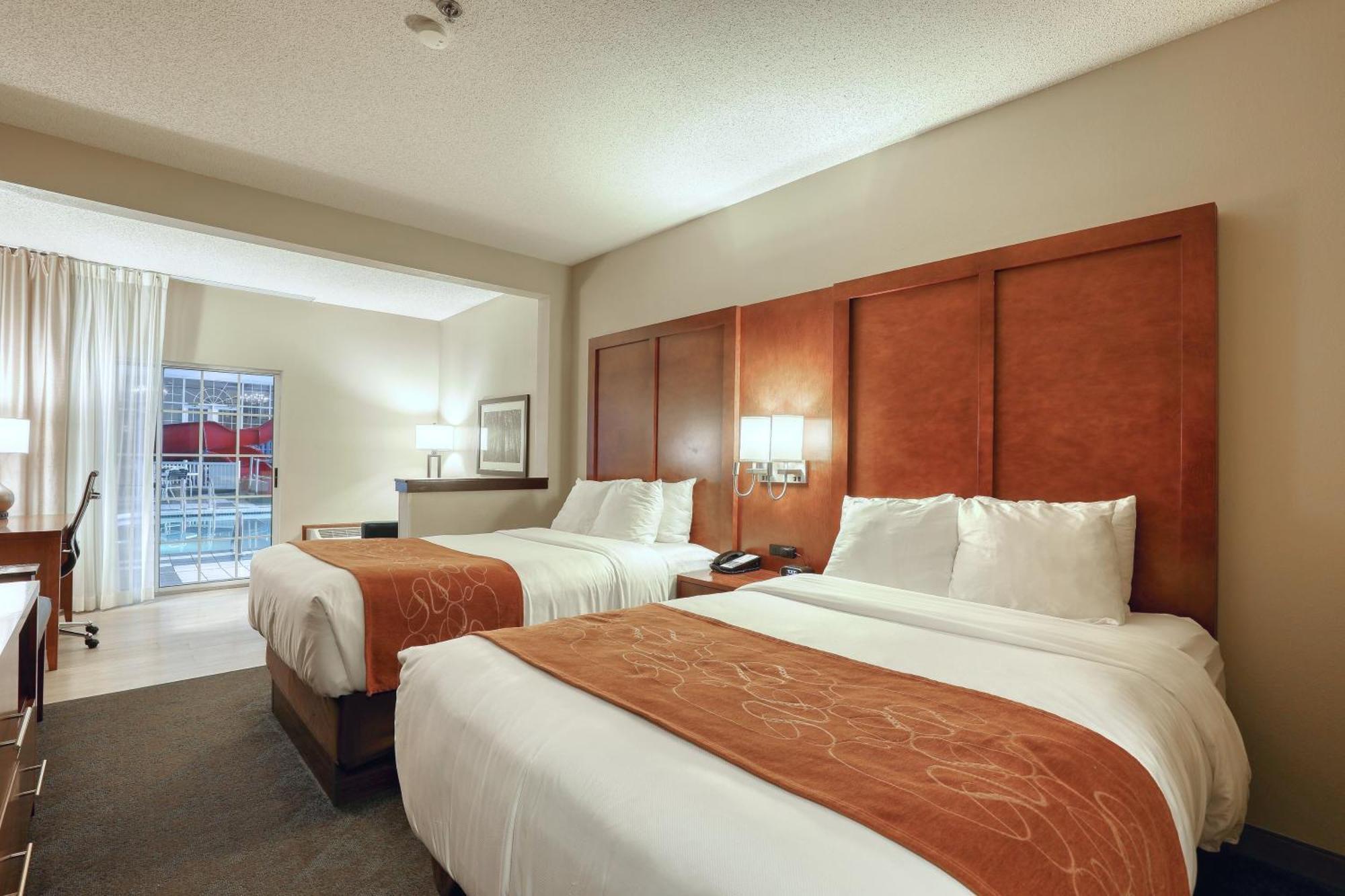 Comfort Suites Appleton Airport Exterior foto